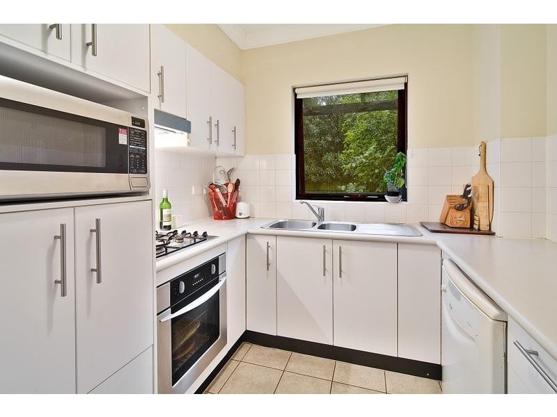 2/8 Fredben Avenue, Cammeray NSW 2062