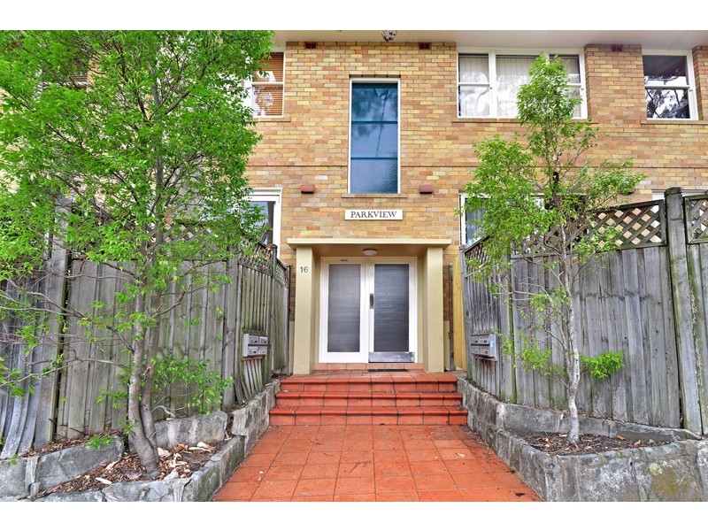 2/16 Jenkins Street, Cammeray NSW 2062