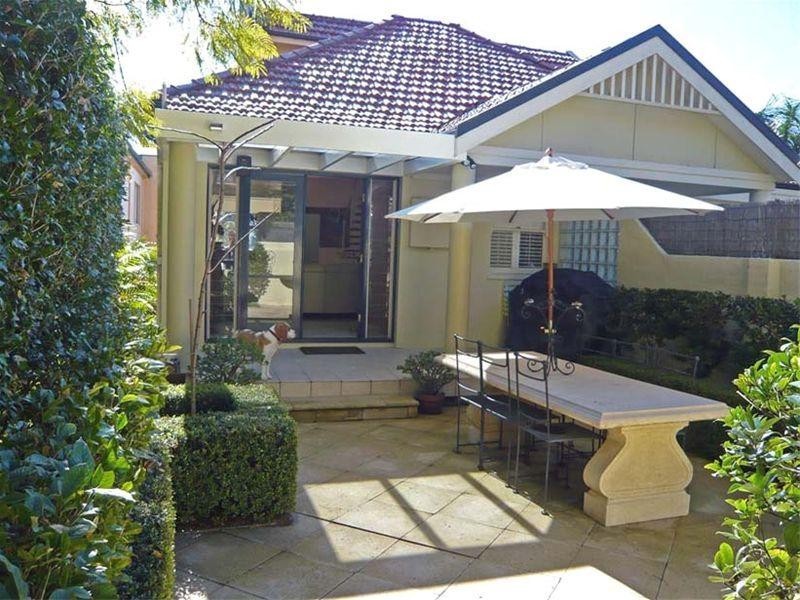 49 Pine Street, Cammeray NSW 2062