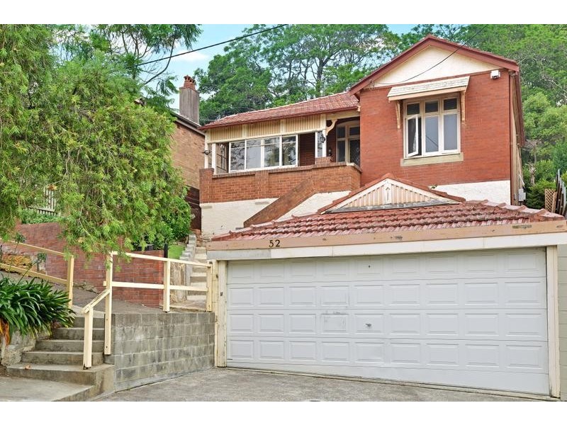 52 Pine Street East, Cammeray NSW 2062