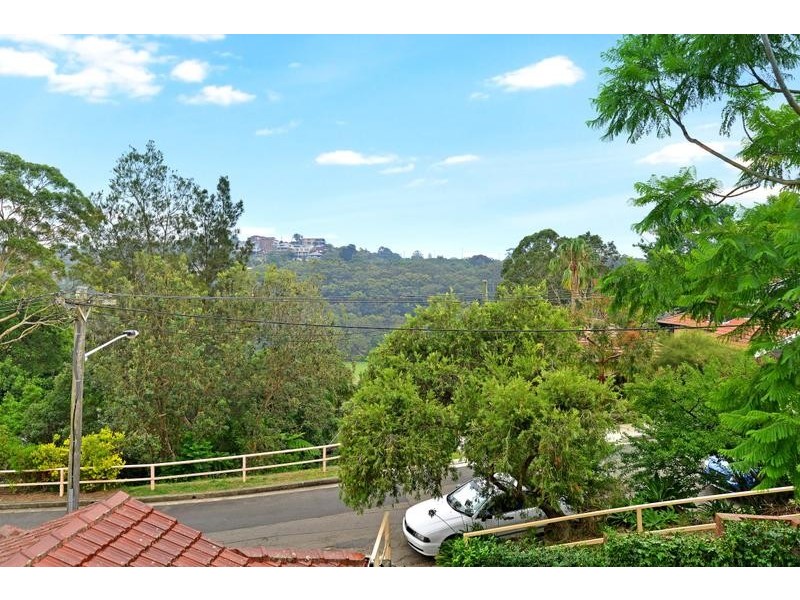 52 Pine Street East, Cammeray NSW 2062