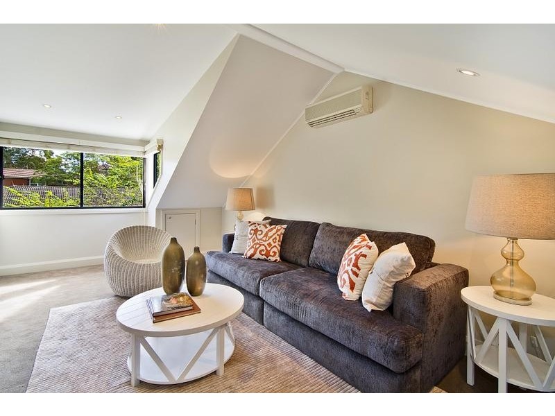 4/2 Armstrong Street, Willoughby NSW 2068