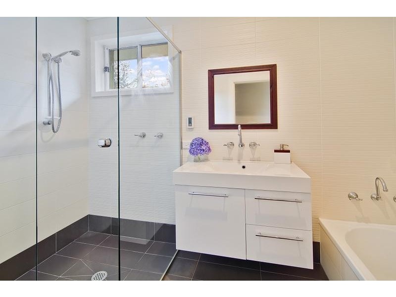 34 Woodbury Road, St Ives NSW 2075