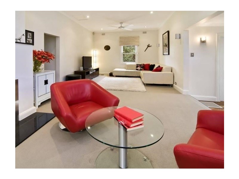 11 Armstrong Street, Cammeray NSW 2062