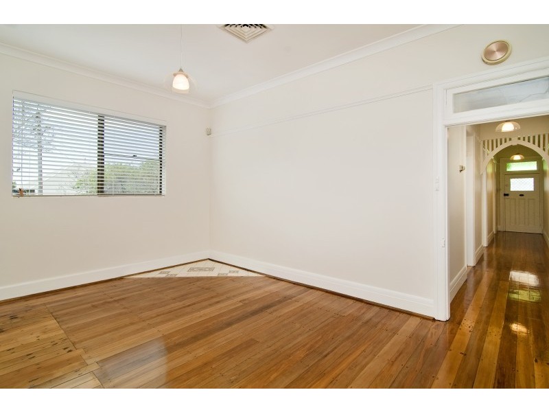 22 Raleigh Street, Cammeray NSW 2062