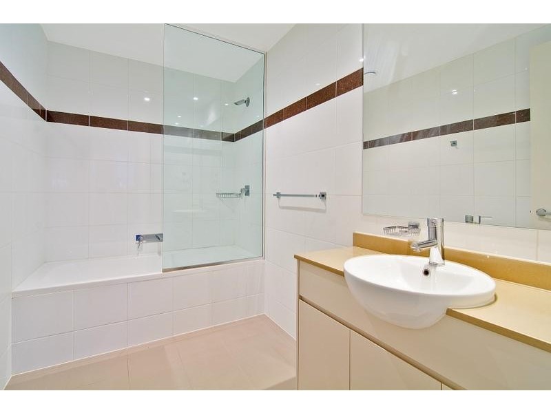 1030/2 Avon Road, Pymble NSW 2073