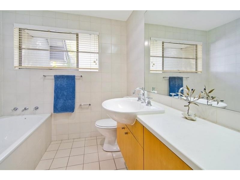 2/365 Miller Street, Cammeray NSW 2062