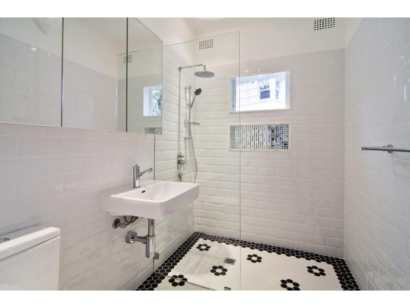 2/18 Greens Drive, Cammeray NSW 2062