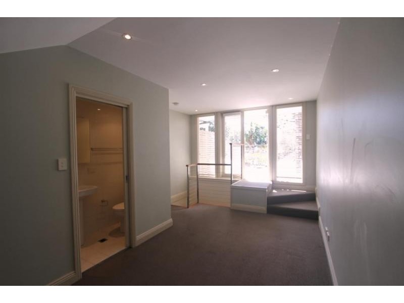 112 Hayberry Street, Crows Nest NSW 2065