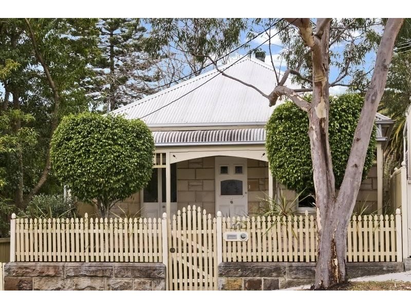 11 Armstrong Street, Cammeray NSW 2062