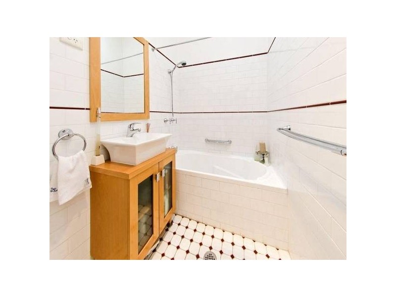 334 Pacific HIGHWAY (between Cobden & Allison Avenues), Lane Cove NSW 2066