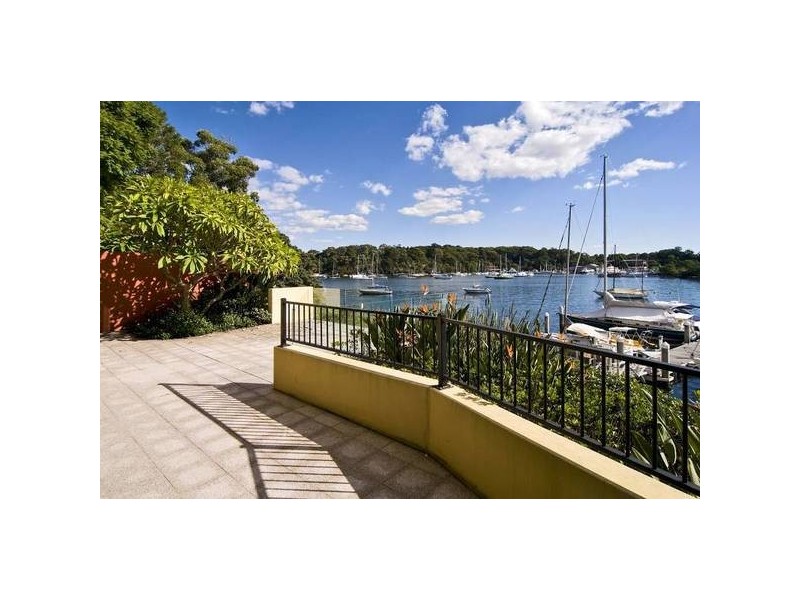2/16 Munro Street, Mcmahons Point NSW 2060