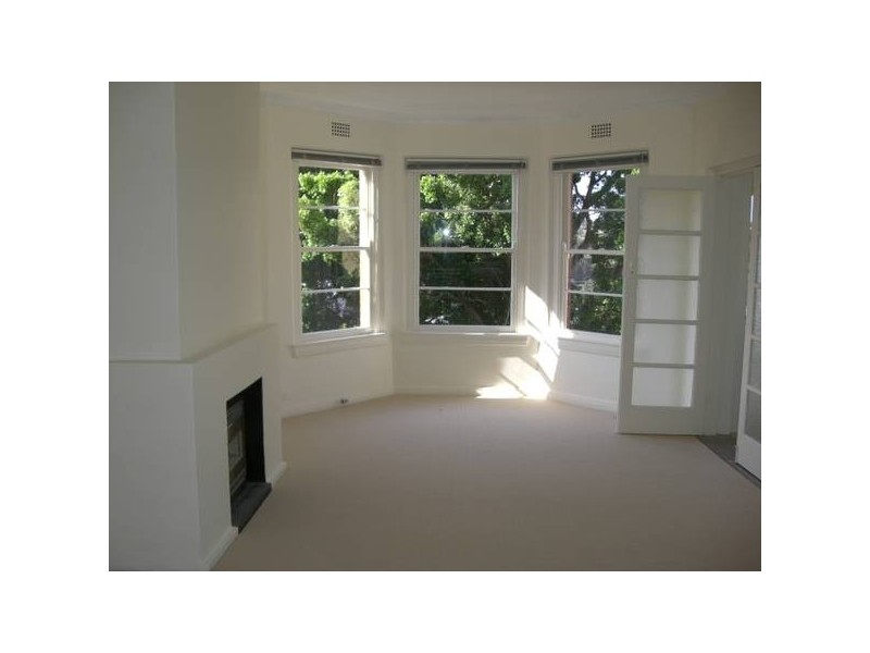 2/10 Alan Street, Cammeray NSW 2062