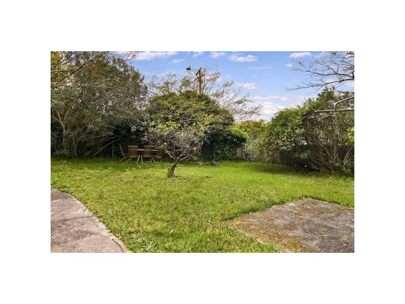 2 Robert Street, Willoughby NSW 2068