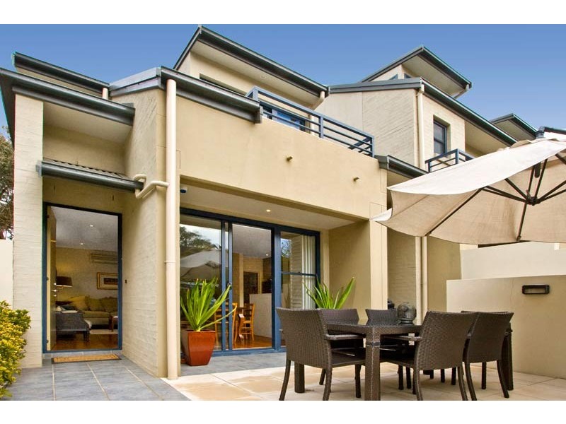 1/2 Armstrong Street, Willoughby NSW 2068