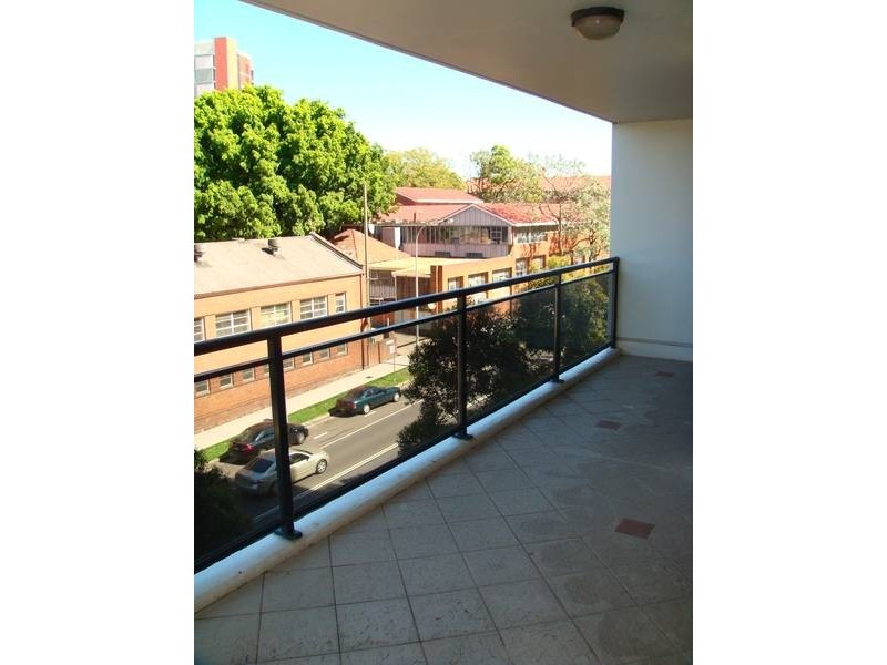 22/9 Herbert Street, St Leonards NSW 2065