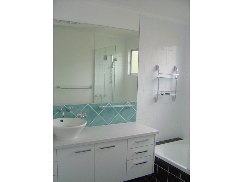 21 Yingally Drive, Arana Hills QLD 4054