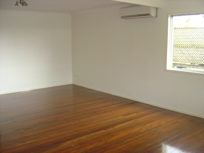 21 Yingally Drive, Arana Hills QLD 4054