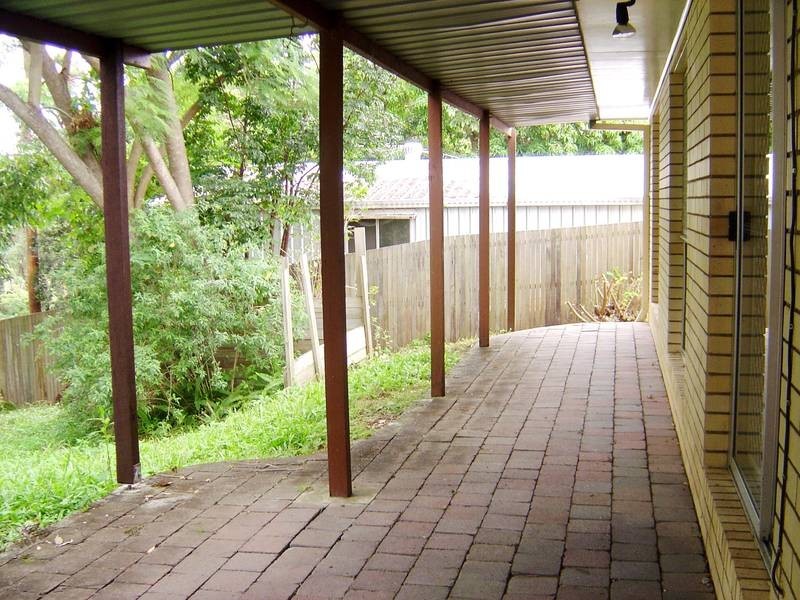 27 Jane Street, Arana Hills QLD 4054