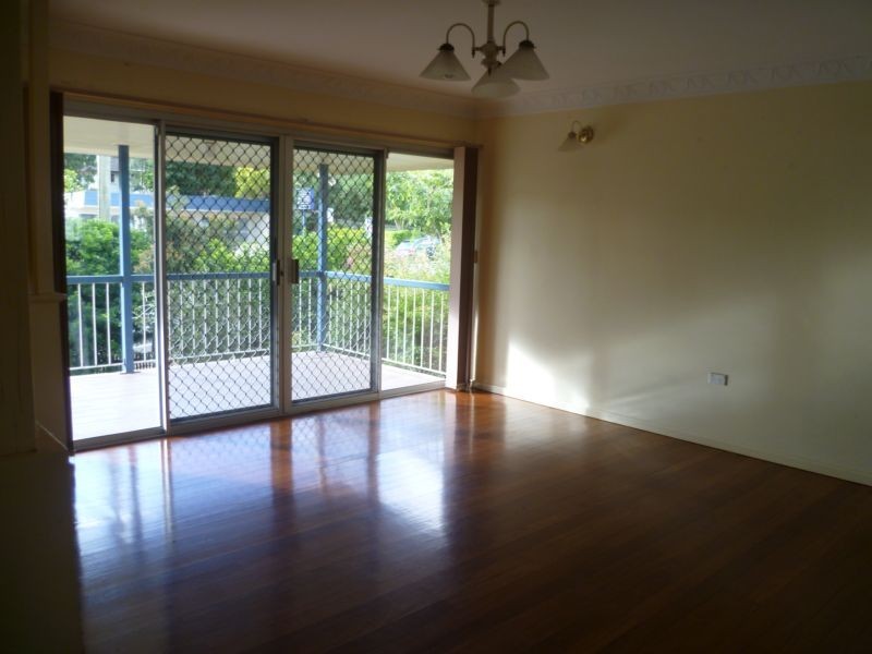 19 Ferny Way, Ferny Hills QLD 4055