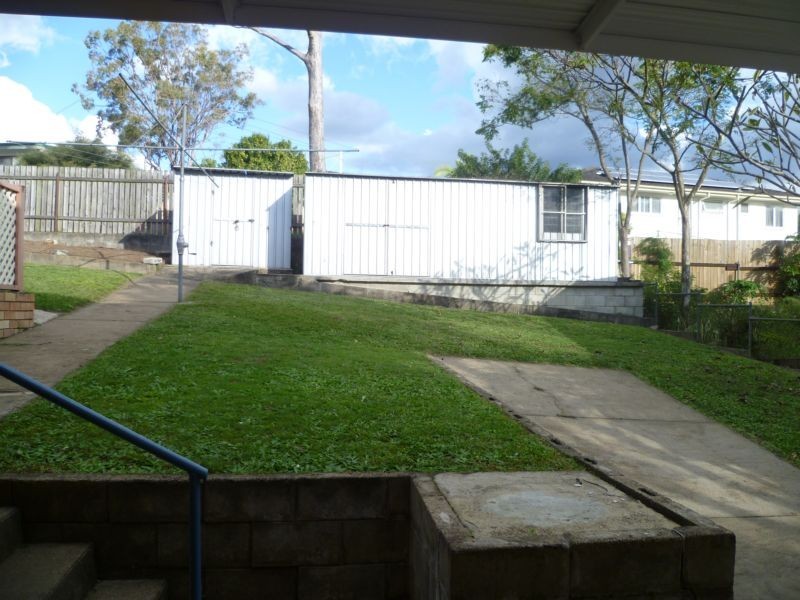 19 Ferny Way, Ferny Hills QLD 4055