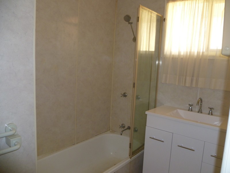 23 Carissa Street, Arana Hills QLD 4054