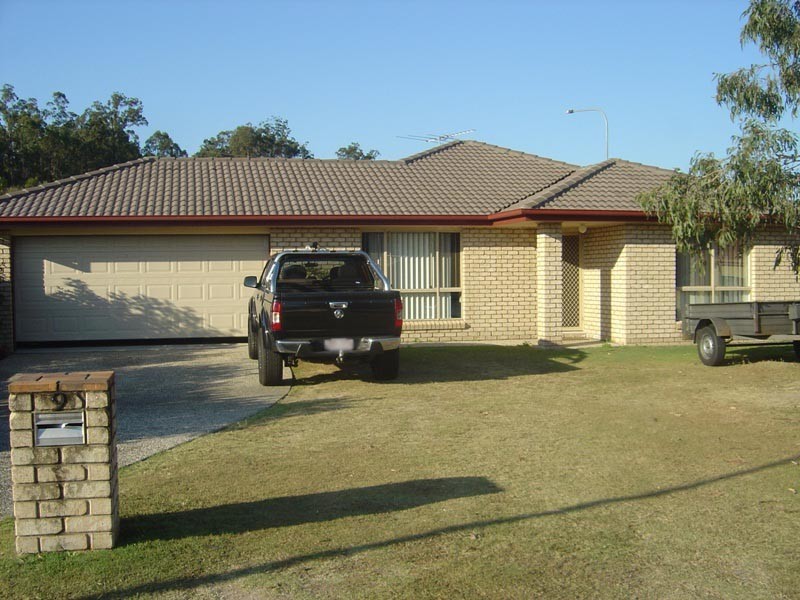 9 Warrigal Place, Arana Hills QLD 4054