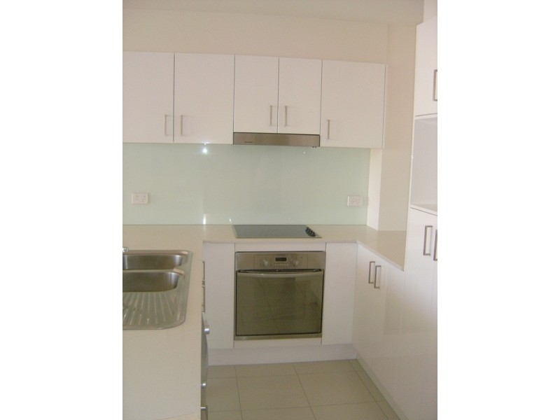 301/20-24 Playfield Street, Chermside QLD 4032