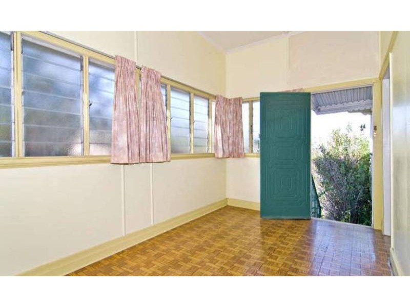 10 Aldinga Street, Gaythorne QLD 4051