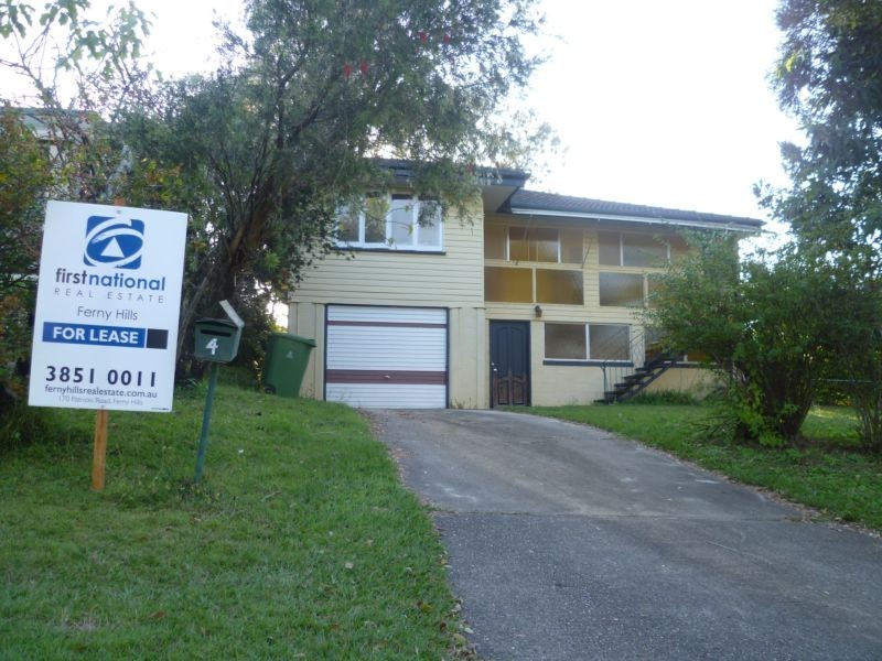 4 Loombah Crescent, Ferny Hills QLD 4055