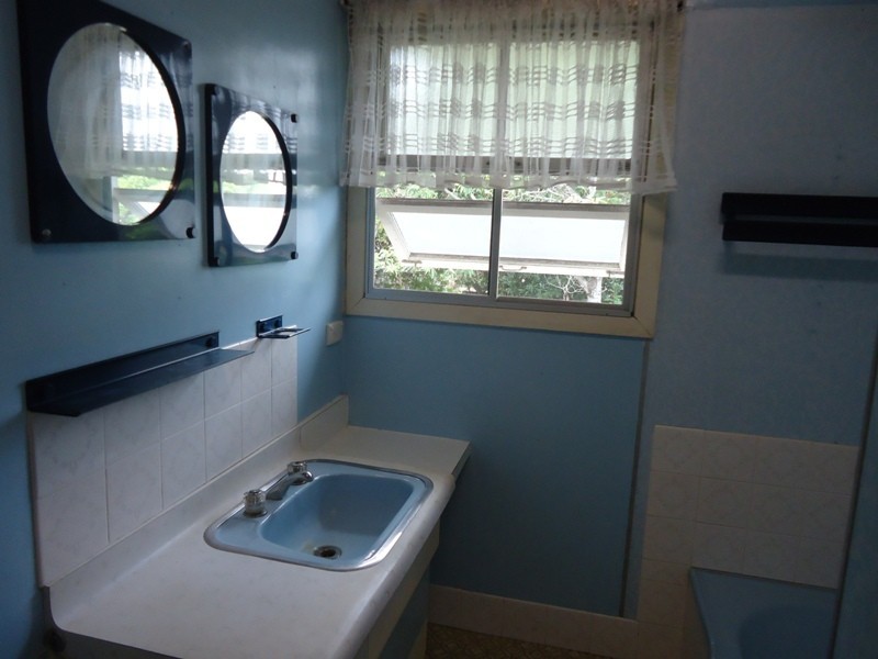 25 Penambul Crescent, Ferny Hills QLD 4055