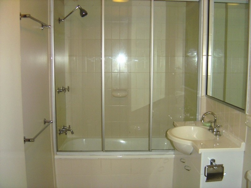 Arana Hills QLD 4054