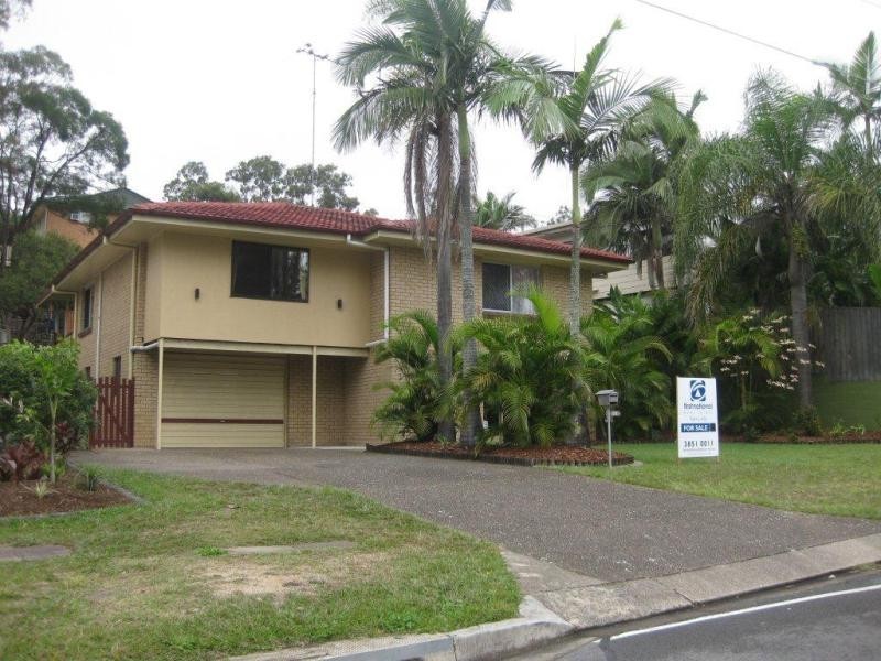 52 Tarnook Drive, Ferny Hills QLD 4055