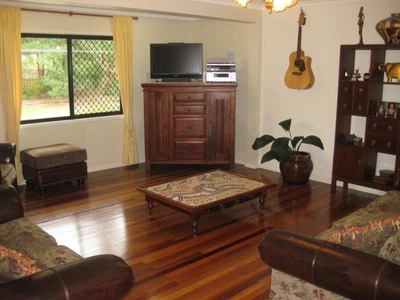 52 Tarnook Drive, Ferny Hills QLD 4055