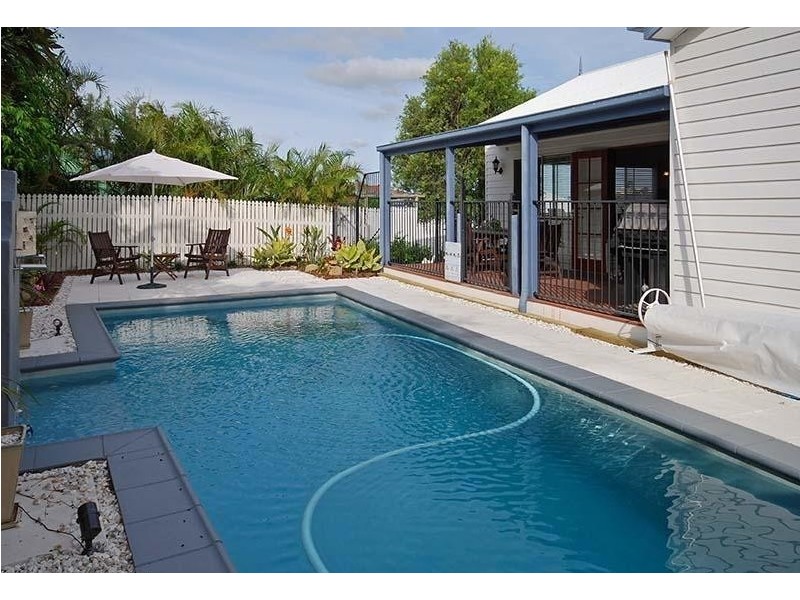 28 Woodtop Court, Ferny Hills QLD 4055