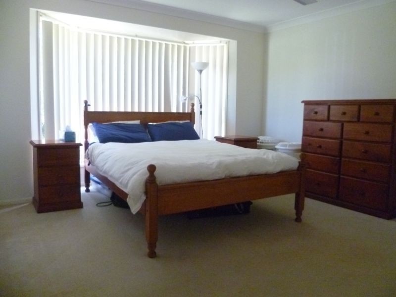 24 Hawkes Avenue, Arana Hills QLD 4054