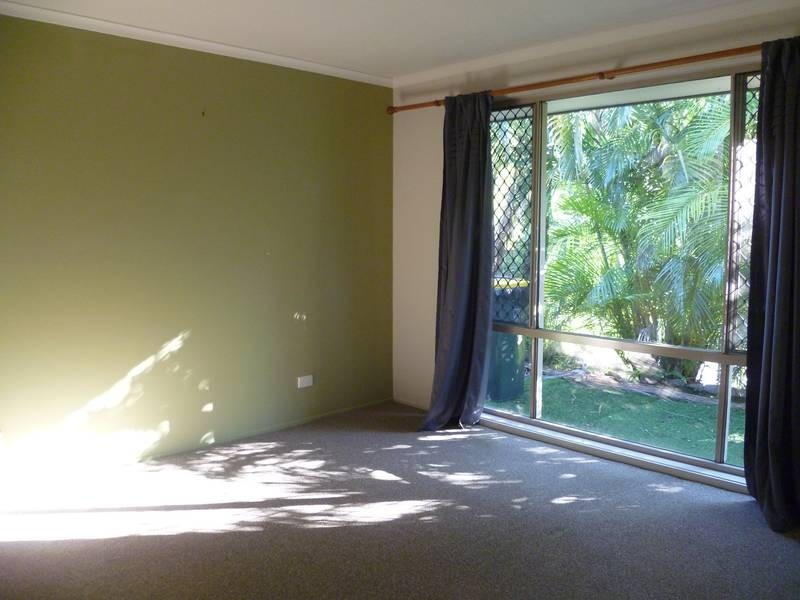 42 Falconglen Place, Ferny Grove QLD 4055