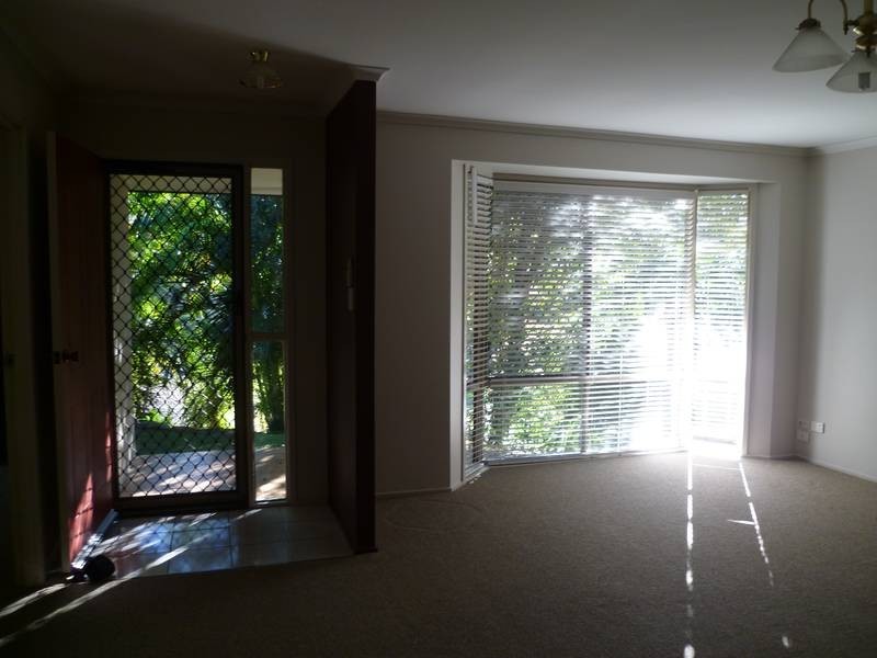 42 Falconglen Place, Ferny Grove QLD 4055
