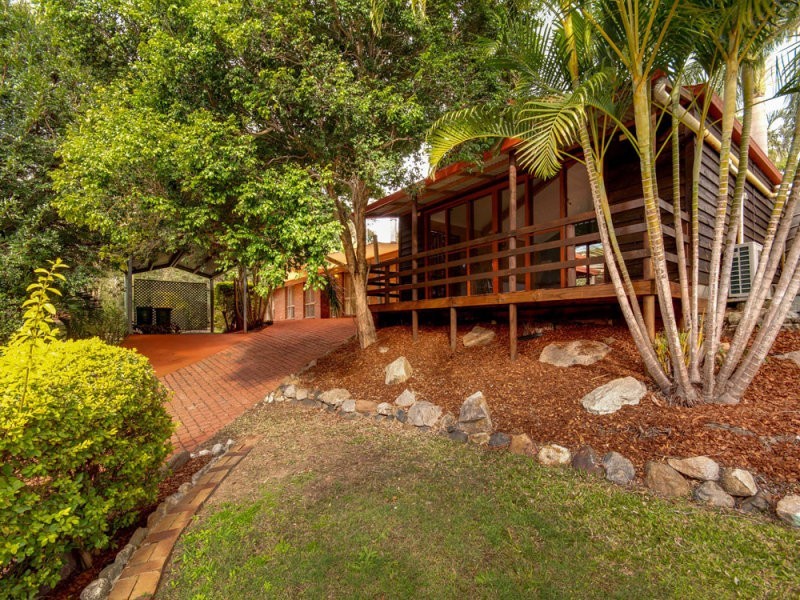 26 Tetragona Drive, Arana Hills QLD 4054