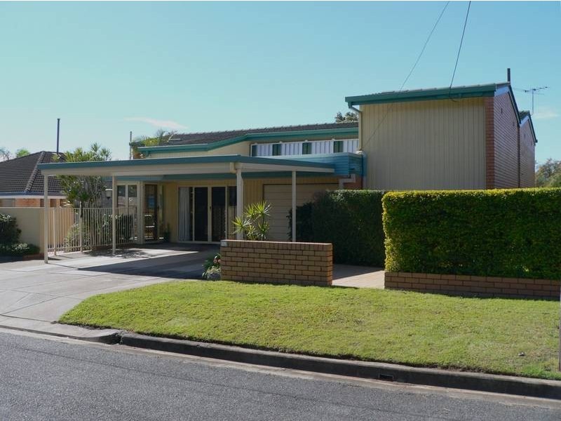 17 Hillhouse, Aspley QLD 4034