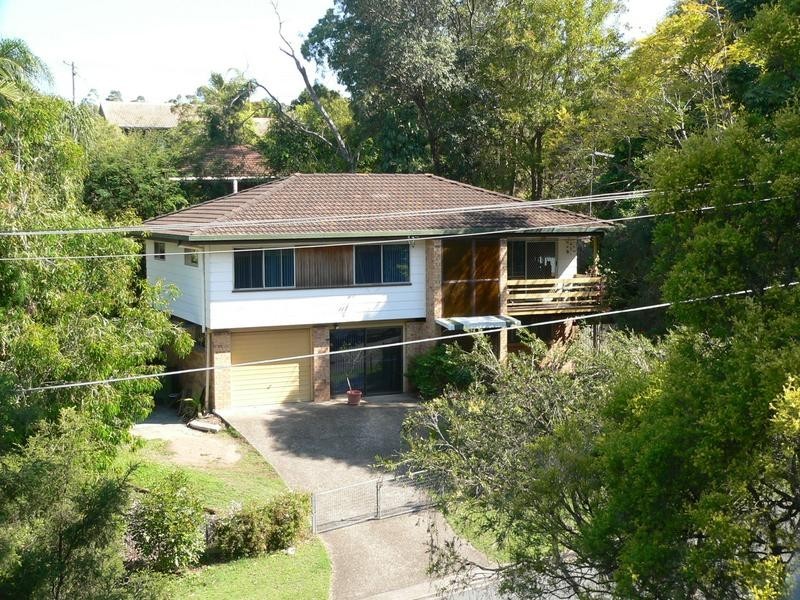17 Ukamirra, Ferny Hills QLD 4055