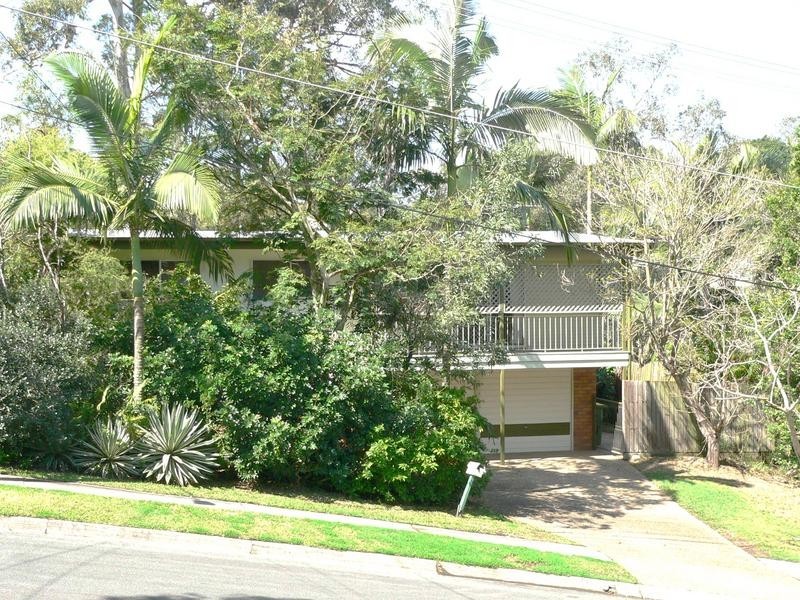 4 Balfour, Ferny Hills QLD 4055
