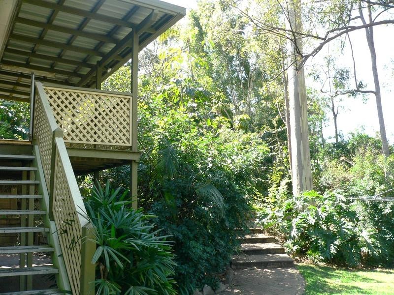 4 Balfour, Ferny Hills QLD 4055