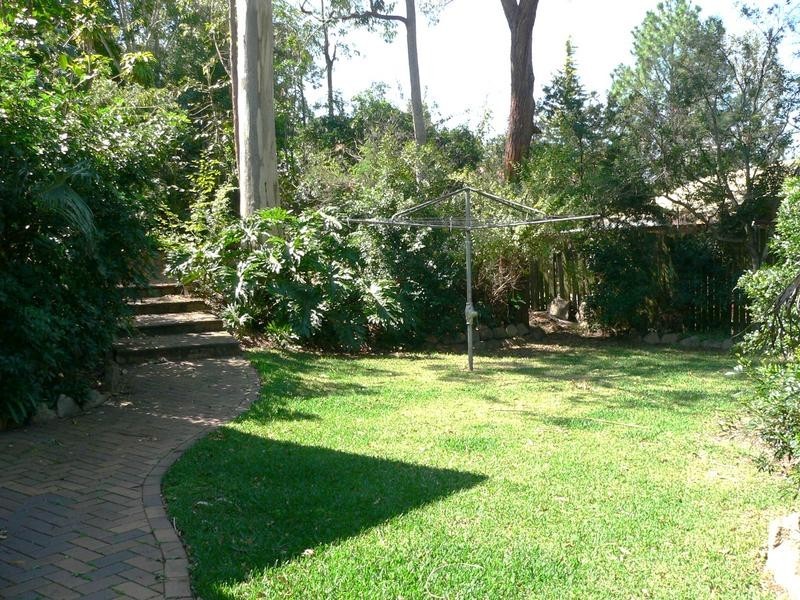 4 Balfour, Ferny Hills QLD 4055