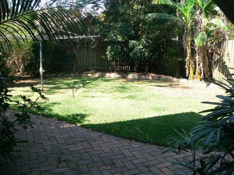4 Balfour, Ferny Hills QLD 4055