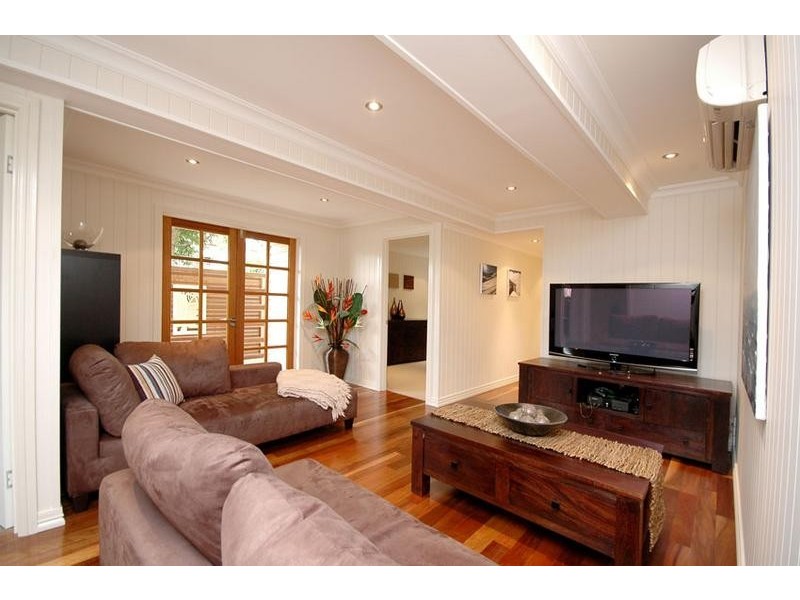 29 Emerald St, Kedron QLD 4031