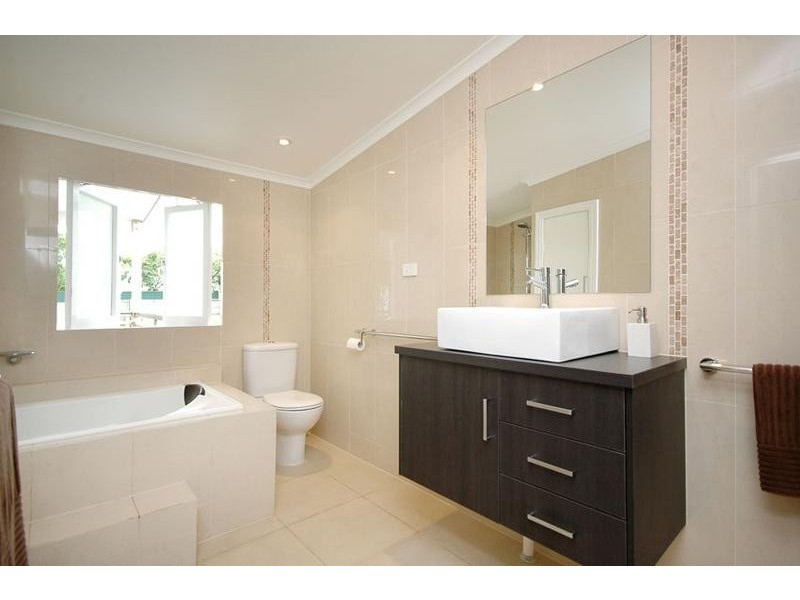 29 Emerald St, Kedron QLD 4031