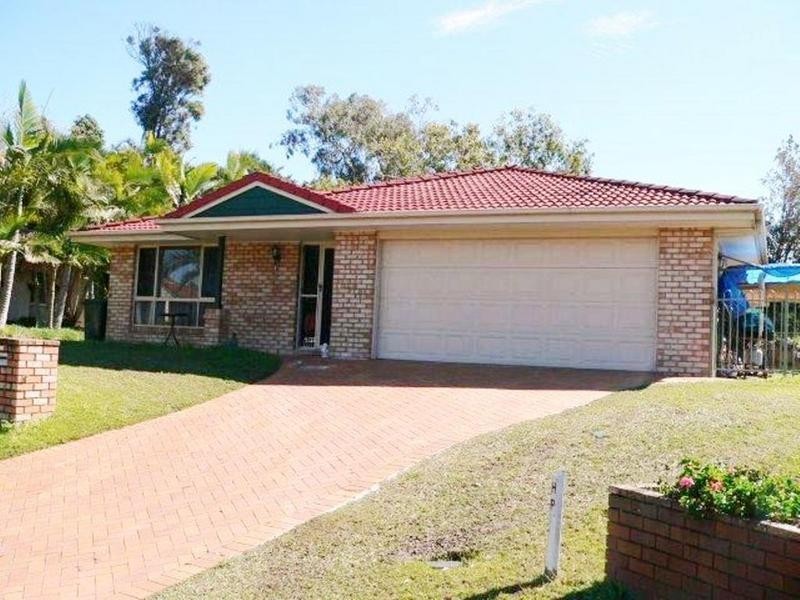51 Deerdale St, Stafford Heights QLD 4053