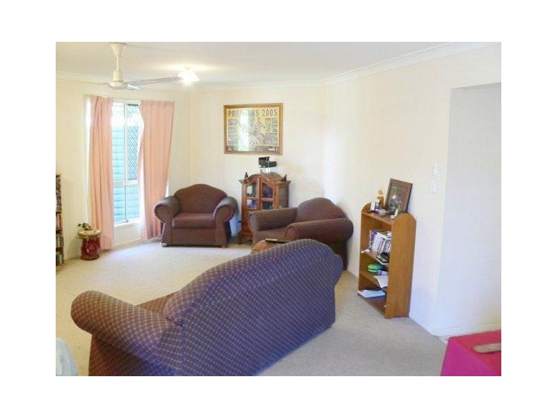 51 Deerdale St, Stafford Heights QLD 4053