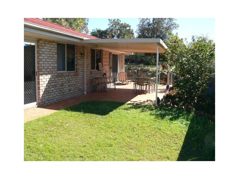 51 Deerdale St, Stafford Heights QLD 4053